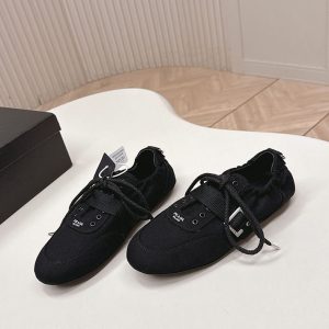 プラダ バレリーナ フラット シューズ