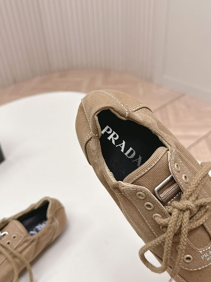 最高級プラダスーパーコピー PRADA Collapse canvas sneakers with buckled strap 2629770 プラダ ローヒール パンプス - 画像 (6)