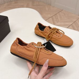 プラダ 靴 レディース 人気