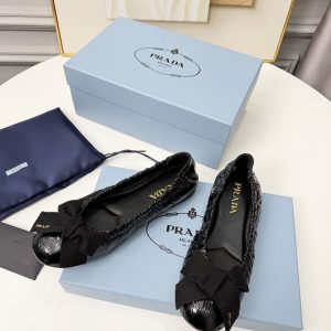 プラダ 靴 レディース アウトレット