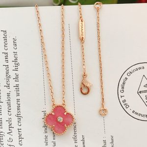 ヴァンクリーフ ネックレス ピンク