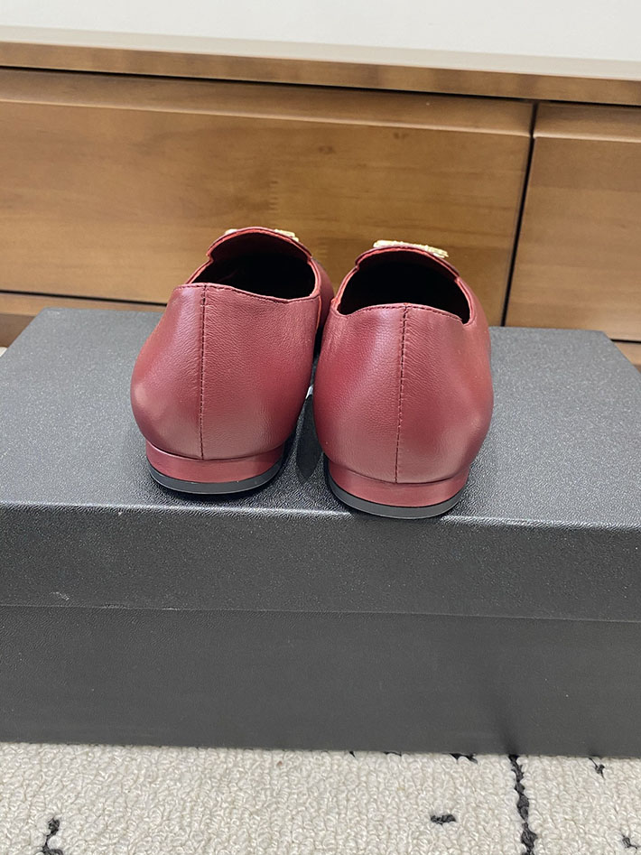 最高級シャネルスーパーコピー CHANEL 2026年春夏 新作 ローファー CCロゴ カーフスキン グログラン 2629815 シャネル ローファー 公式 - 画像 (7)