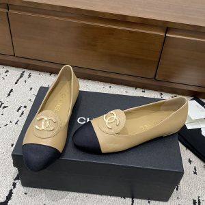 シャネル ローファー 新作