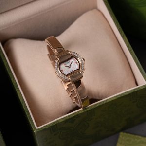 グッチ 時計 アウトレット