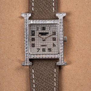 エルメス 時計 値段