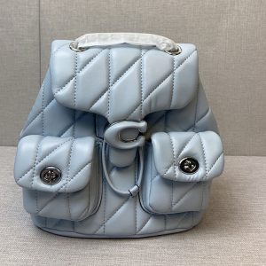 コーチ リュック アウトレット