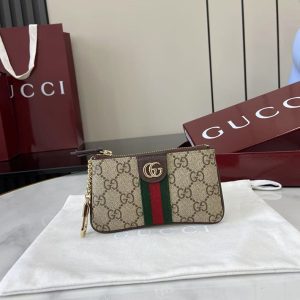 グッチ 小銭入れ アウトレット