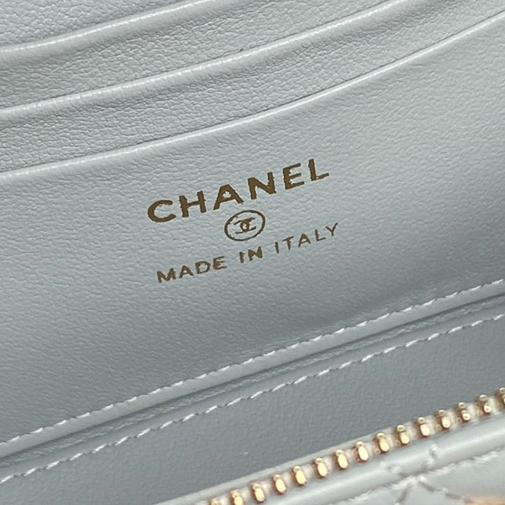 シャネル 新作バッグ 2026 CHANEL チェーンショルダーバッグ マトラッセ ココマーク ライトブルー 2629982 シャネル バッグ アウトレット - 画像 (2)