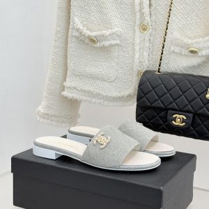 シャネル サンダル 新作