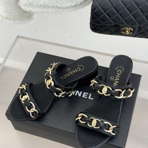 シャネル サンダル 公式