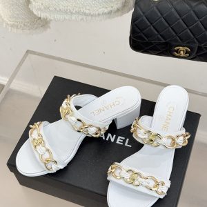 シャネル サンダル 新作