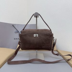 バレンシアガ バッグ アウトレット