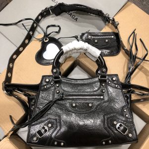 バレンシアガ バッグ シティ