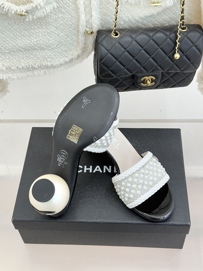 最高級シャネルスーパーコピー CHANEL サンダル 安い 店舗 レディース ミュール 人気通販 ホワイト 2631070 シャネル 靴 アウトレット - 画像 (2)