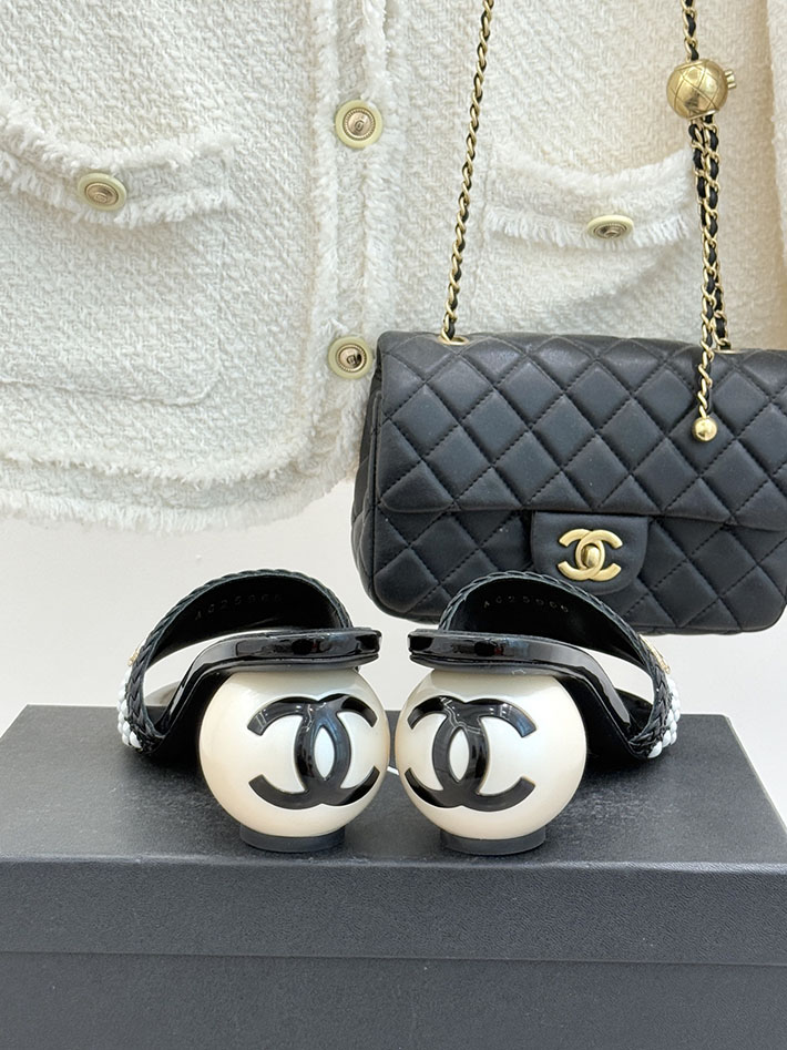 最高級シャネルスーパーコピー CHANEL サンダル 安い 店舗 レディース ミュール 人気通販 ブラック 2631071 シャネル 靴 安い - 画像 (5)