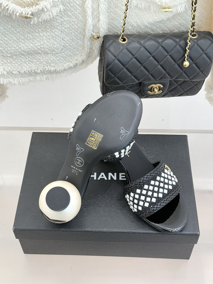 最高級シャネルスーパーコピー CHANEL サンダル 安い 店舗 レディース ミュール 人気通販 ブラック 2631071 シャネル 靴 安い - 画像 (2)