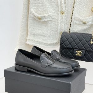 シャネル ローファー レディース