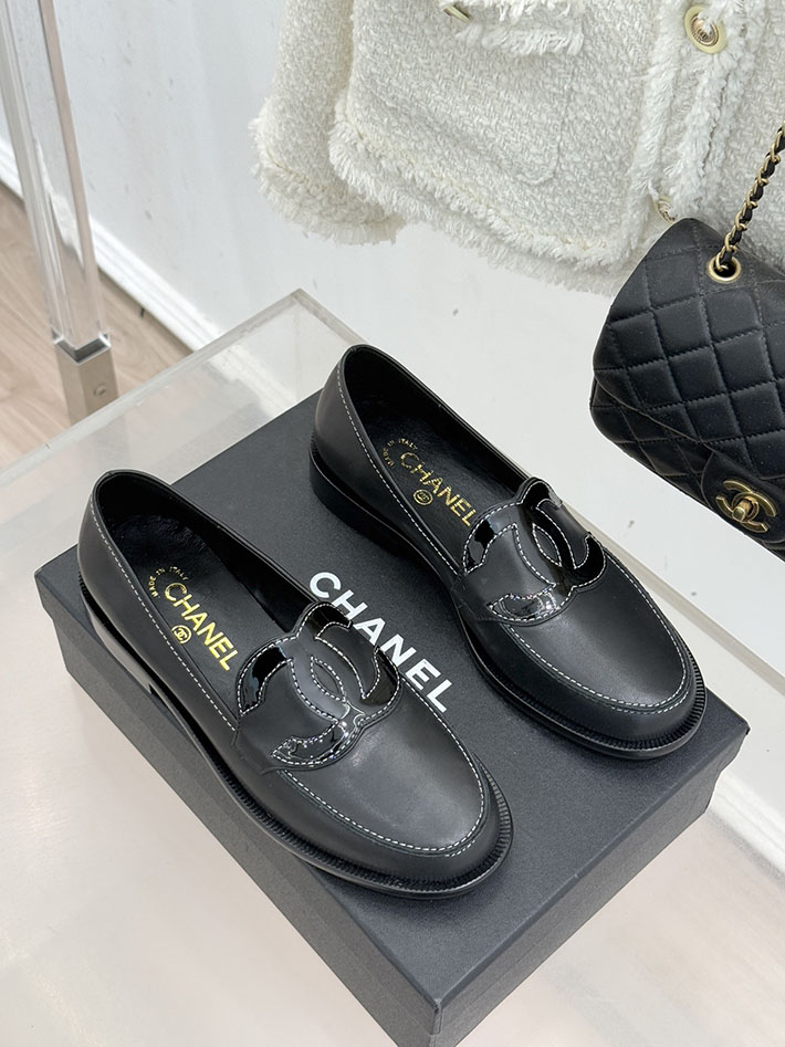 最高級シャネルスーパーコピー CHANEL 2026年 新作 ココマーク ローファー シューズ 靴 ブラック 2631073 シャネル ローファー レディース - 画像 (5)