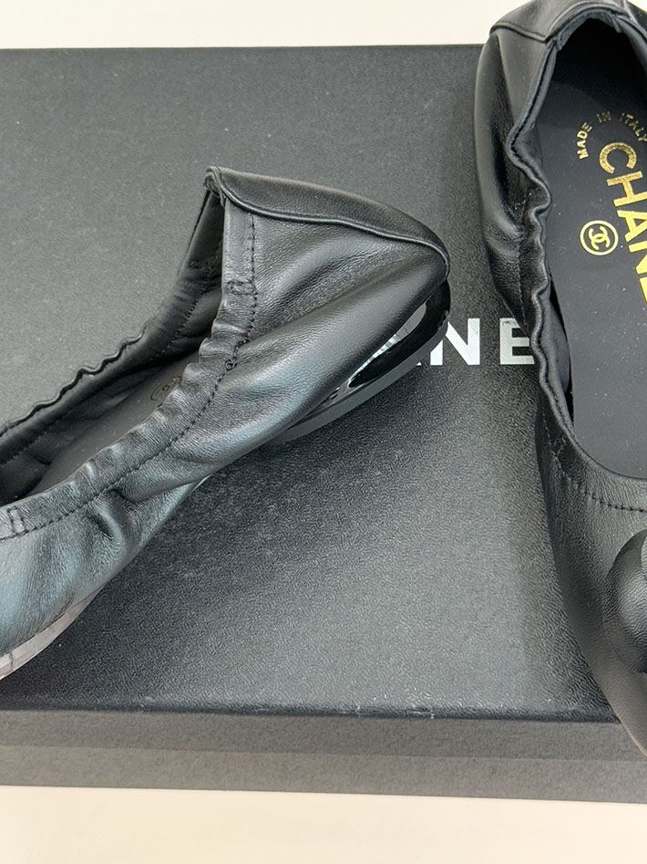 最高級シャネルスーパーコピー CHANEL カメリア パンプス バレエシューズ フラットシューズ ブラック 2631074 シャネル バレリーナ 値段 - 画像 (5)