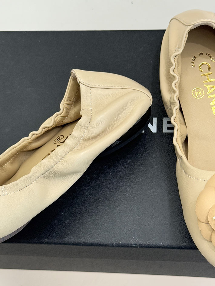 最高級シャネルスーパーコピー CHANEL カメリア パンプス バレエシューズ フラットシューズ ベージュ 2631075 シャネル バレリーナ ベージュ - 画像 (6)