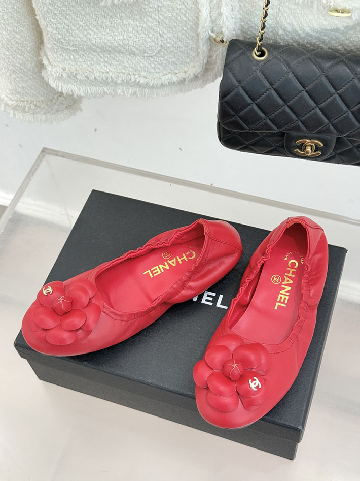 シャネル バレエシューズ 人気