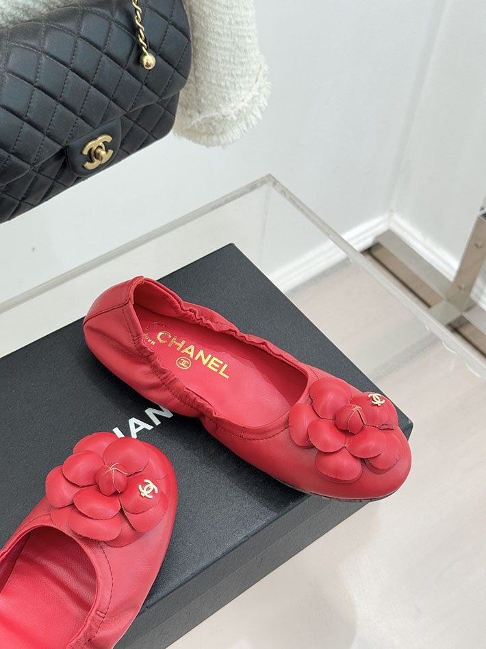 最高級シャネルスーパーコピー CHANEL カメリア パンプス バレエシューズ フラットシューズ レッド 2631076 シャネル バレエシューズ 人気 - 画像 (7)
