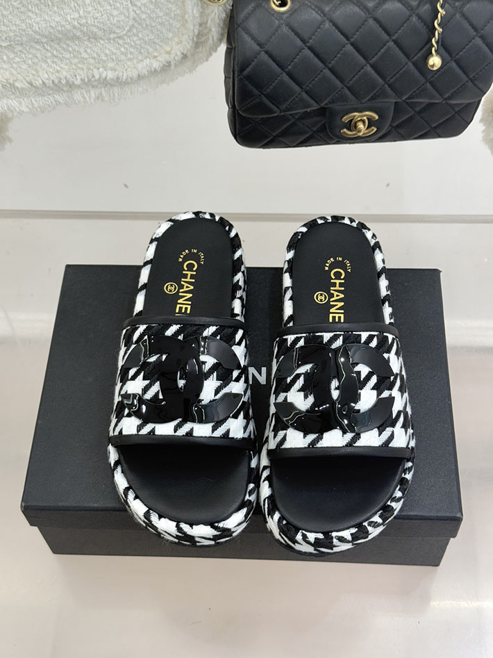 最高級シャネルスーパーコピー CHANEL 厚底 ココマーク サンダル 人気ブランド レディース ブラック 2631078 シャネル サンダル 厚底 - 画像 (8)