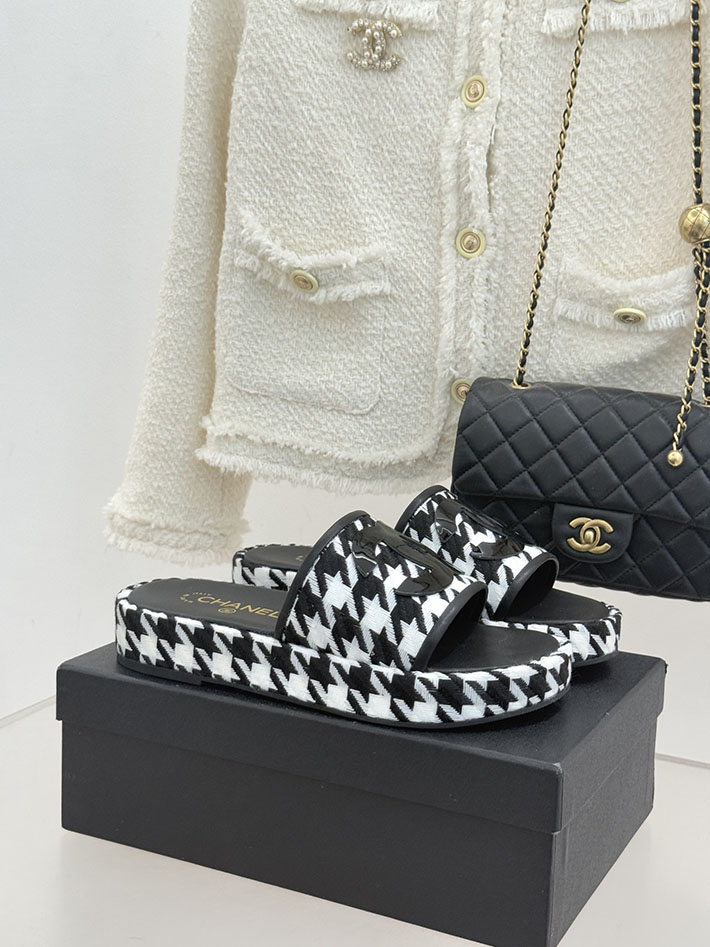 最高級シャネルスーパーコピー CHANEL 厚底 ココマーク サンダル 人気ブランド レディース ブラック 2631078 シャネル サンダル 厚底 - 画像 (2)