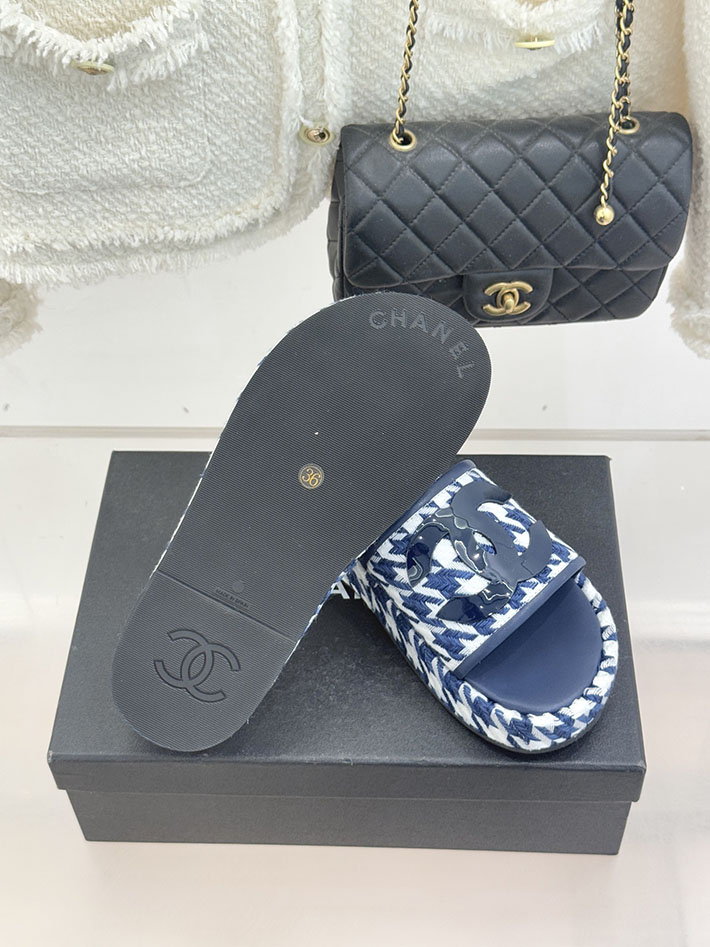 最高級シャネルスーパーコピー CHANEL 厚底 ココマーク サンダル 人気ブランド レディース ブルー 2631079 シャネル 靴 サンダル - 画像 (3)