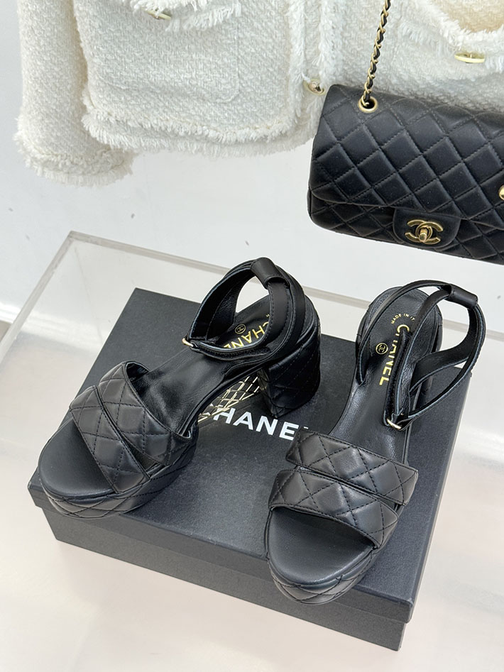 最高級シャネルスーパーコピー CHANEL シースルー スポーツ サンダル 厚底 レディース ブラック 2631090 シャネル サンダル 定価 - 画像 (9)