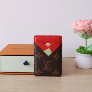 ルイヴィトン iPhoneケース 新作