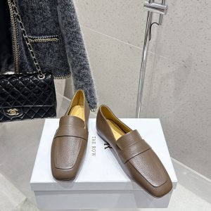 The Row ローファー レディース