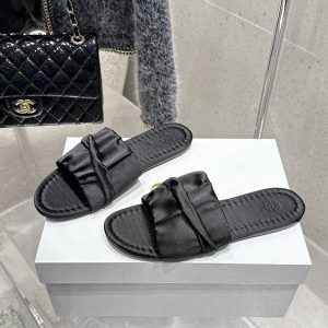 ザロウ サンダル