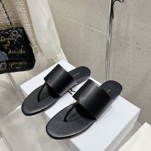 ザロウ サンダル