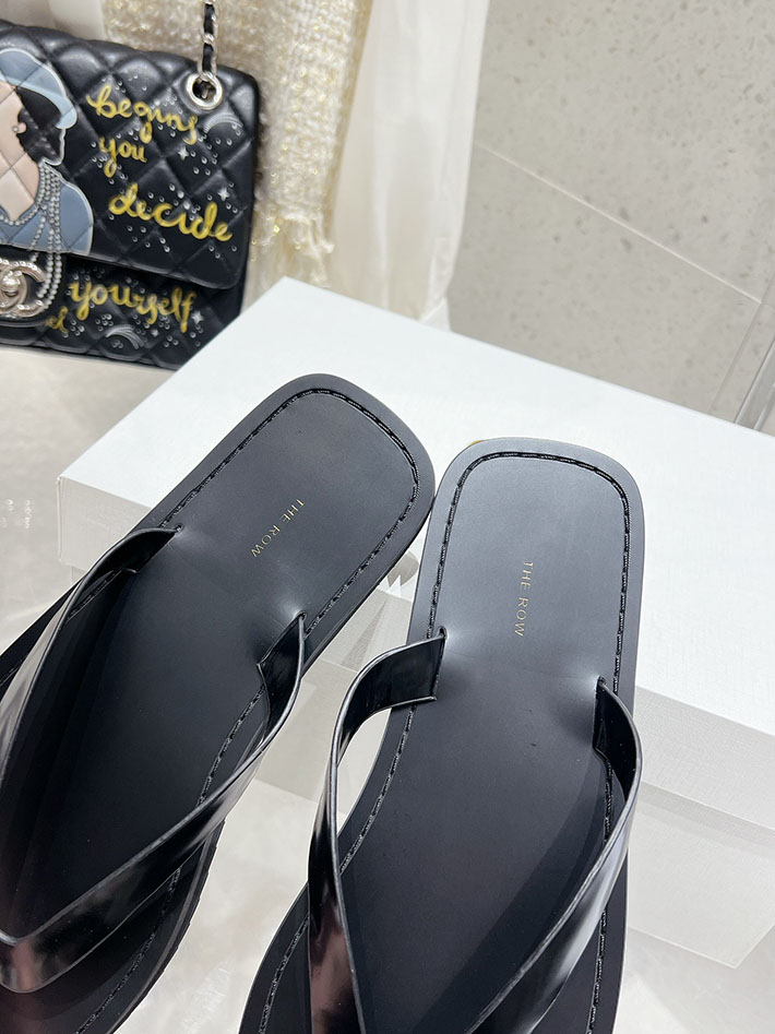 最高級ザロウスーパーコピー THE ROW フラットサンダル ビーチサンダル レディース 靴 シューズ ブラック 2631189 The Row 靴 - 画像 (5)