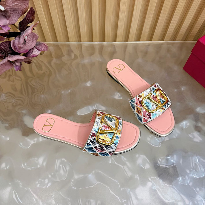 最高級ヴァレンティノスーパーコピー VALENTINO Vロゴ シグネチャー サンダル 2026新作 ピンク 2631228 ヴァレンティノ アウトレット 三田 - 画像 (3)