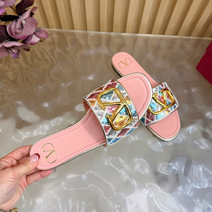 最高級ヴァレンティノスーパーコピー VALENTINO Vロゴ シグネチャー サンダル 2026新作 ピンク 2631228 ヴァレンティノ アウトレット 三田 - 画像 (2)