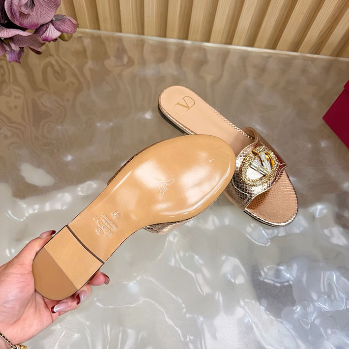 最高級ヴァレンティノスーパーコピー VALENTINO サンダル Vロゴ レディース 2026年春夏 新作 2631238 ヴァレンティノ アウトレット 店舗 - 画像 (4)