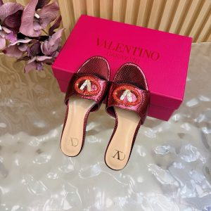 ヴァレンティノ アウトレット 購入 品