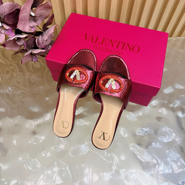 ヴァレンティノ アウトレット 購入 品