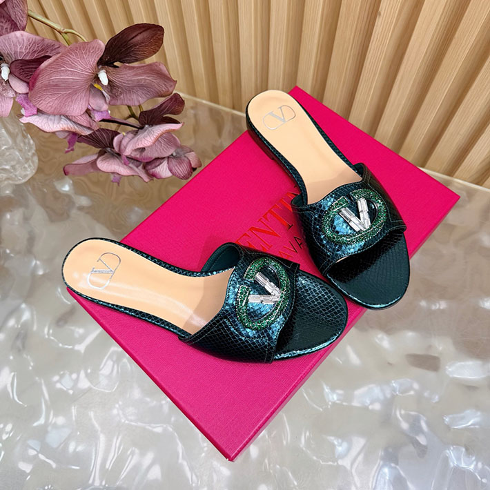 最高級ヴァレンティノスーパーコピー VALENTINO サンダル Vロゴ レディース 2026年春夏 新作 2631240 ヴァレンティノ アウトレット 通販 - 画像 (2)