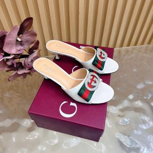 グッチ 靴 アウトレット