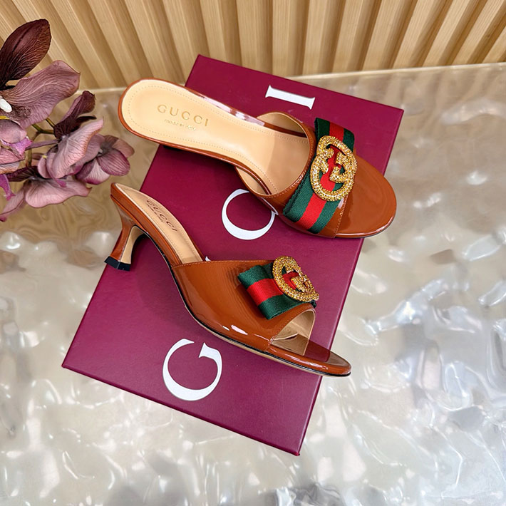 グッチ直営アウトレット店 GUCCI 2026年春夏 新作 サンダル ミュール シェリーライン ブラウン 2631249 グッチサンダル値段 - 画像 (9)