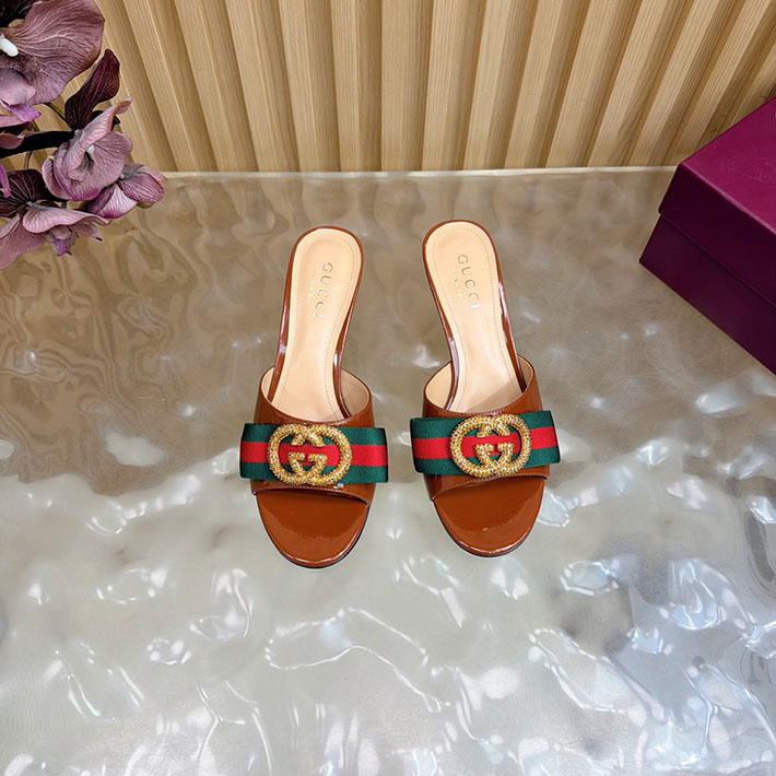 グッチ直営アウトレット店 GUCCI 2026年春夏 新作 サンダル ミュール シェリーライン ブラウン 2631249 グッチサンダル値段 - 画像 (8)