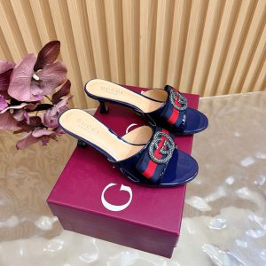 グッチ サンダル ヒール