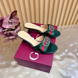 グッチ 靴 セール