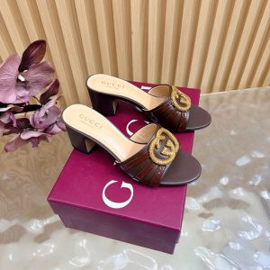 グッチ 靴 アウトレット