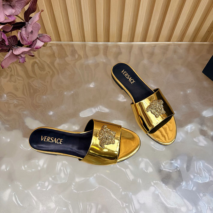 最高級ヴェルサーチェスーパーコピー VERSACE レザーサンダル 本革 2026新作 通販 ゴールド 2631285 ヴェルサーチ アウトレット 店舗 - 画像 (4)