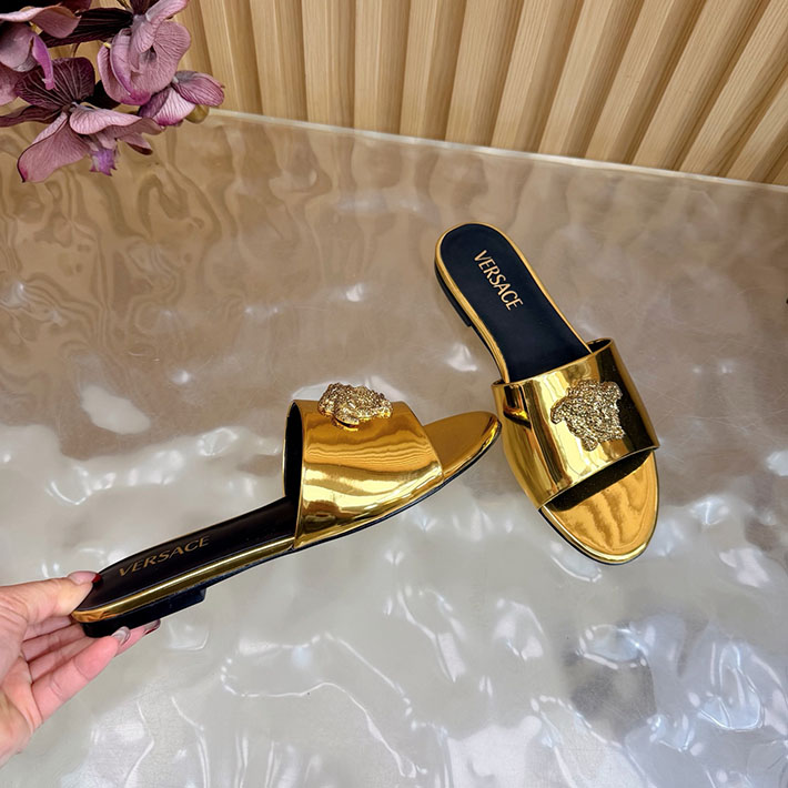 最高級ヴェルサーチェスーパーコピー VERSACE レザーサンダル 本革 2026新作 通販 ゴールド 2631285 ヴェルサーチ アウトレット 店舗 - 画像 (2)