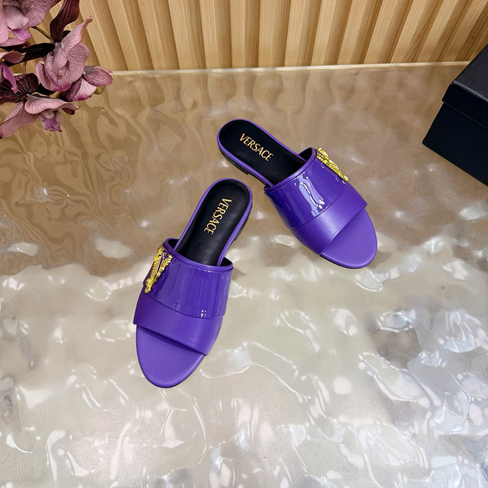 最高級ヴェルサーチェスーパーコピー VERSACE 2026年最新 特集 レディース 夏サンダル バイオレット 2631300 ヴェルサーチ 靴 セール - 画像 (5)
